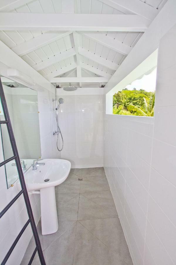 Appartement Duplex Vue Mer Jacuzzi Prive 데샤이에스 외부 사진